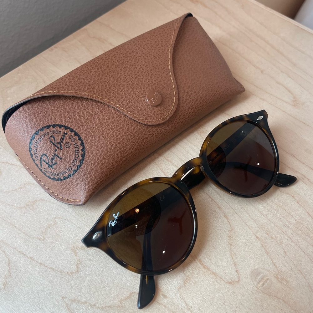 Ray-Ban Brown/Tortoise Women’s Sunglasses